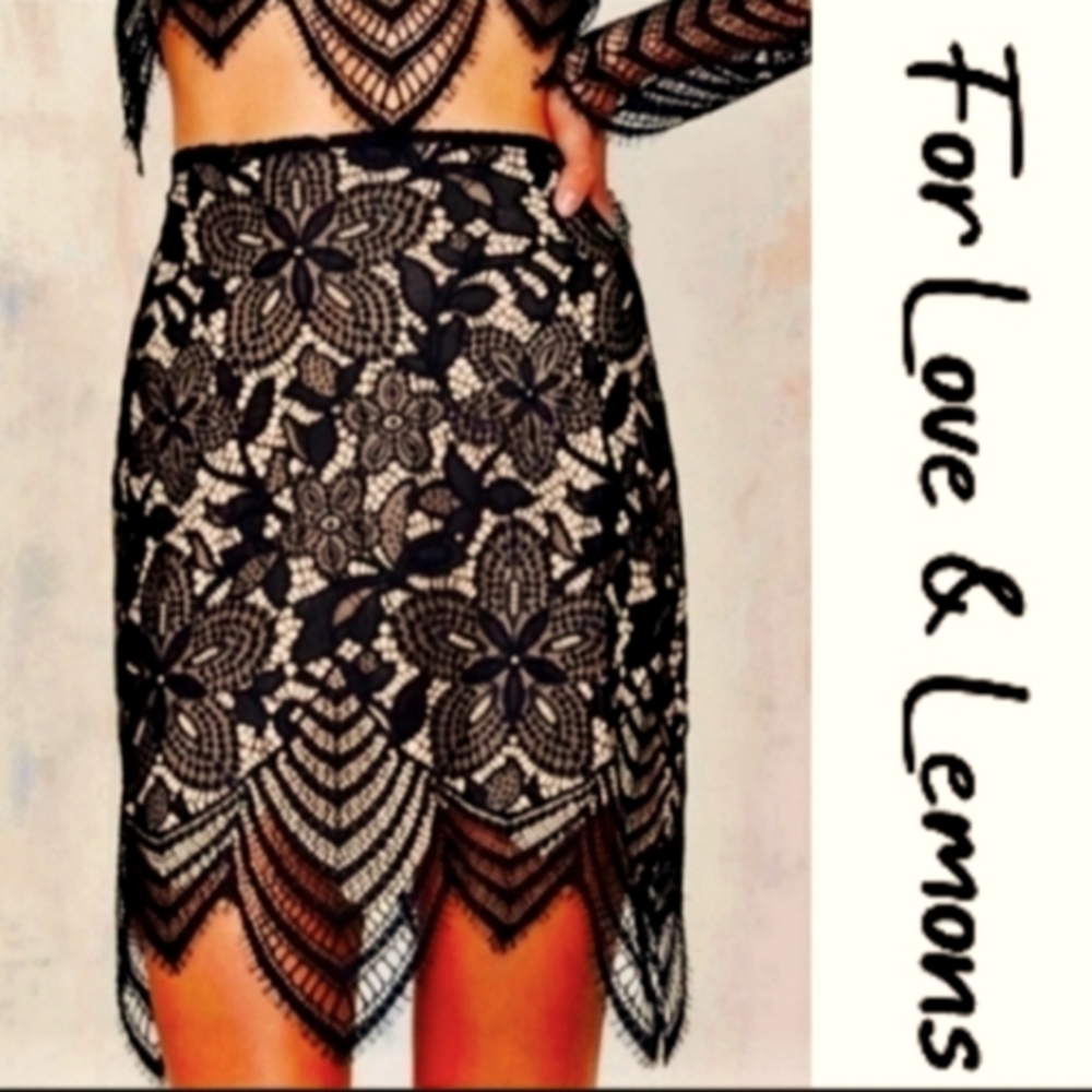 BNWOT!!! For love & lemons sold out everywhere!